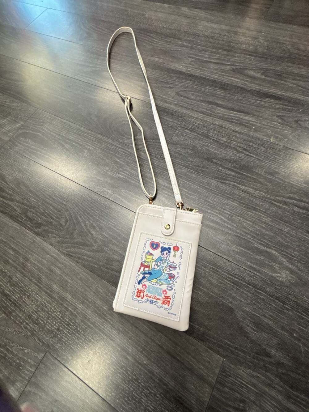 Capcom Street Fighter Chun-Li White Leather Crossbody Phone Bag Multi Case